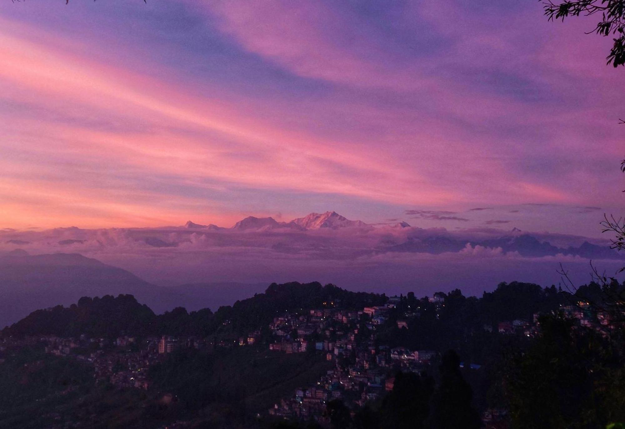 Indivar Homestay Darjeeling  Extérieur photo
