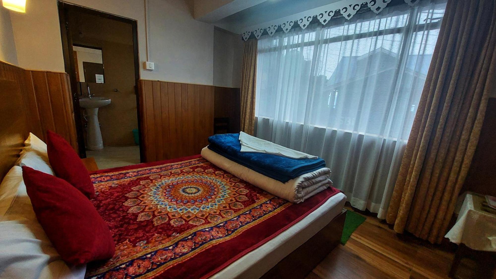 Indivar Homestay Darjeeling  Extérieur photo