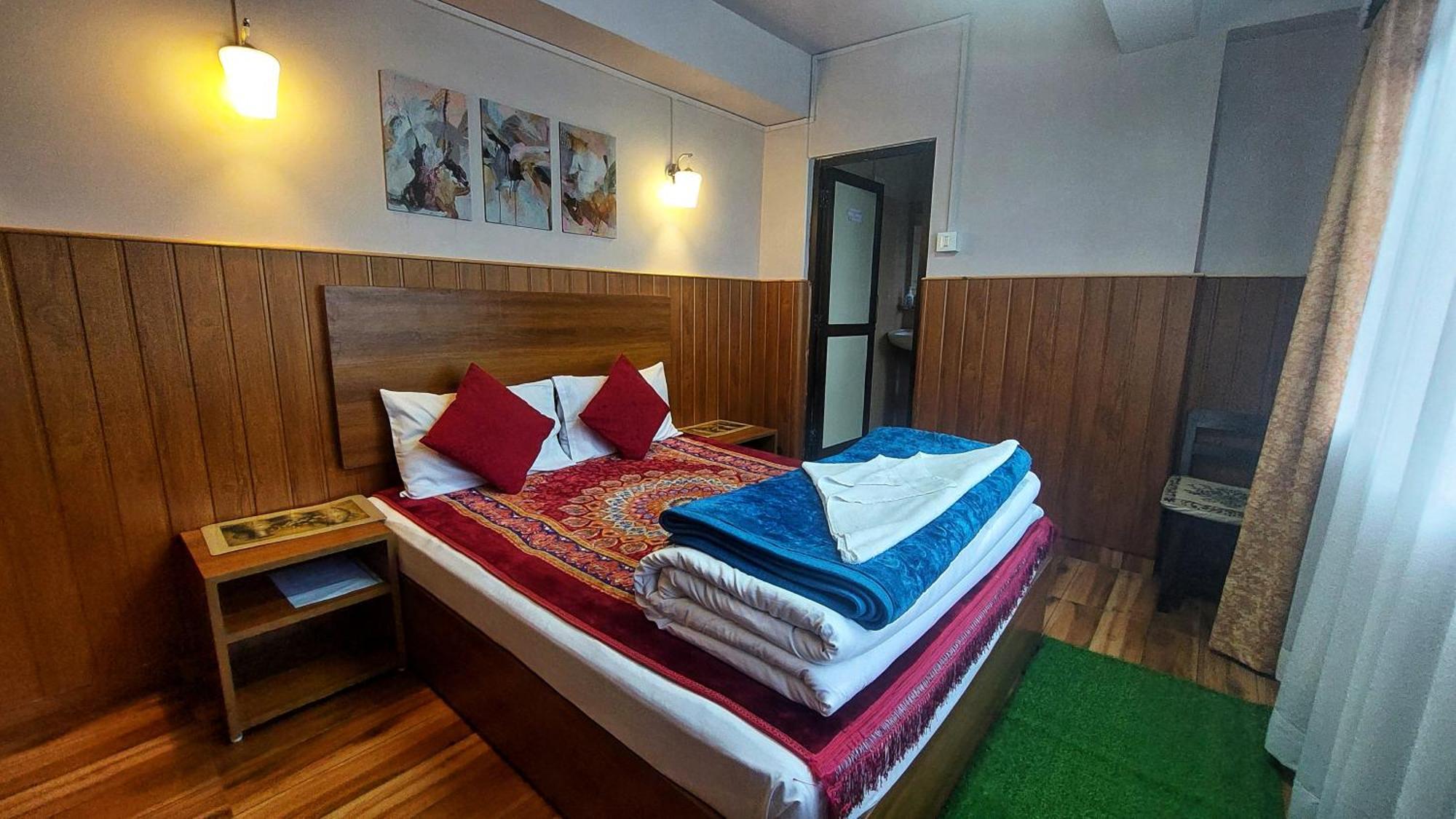 Indivar Homestay Darjeeling  Extérieur photo