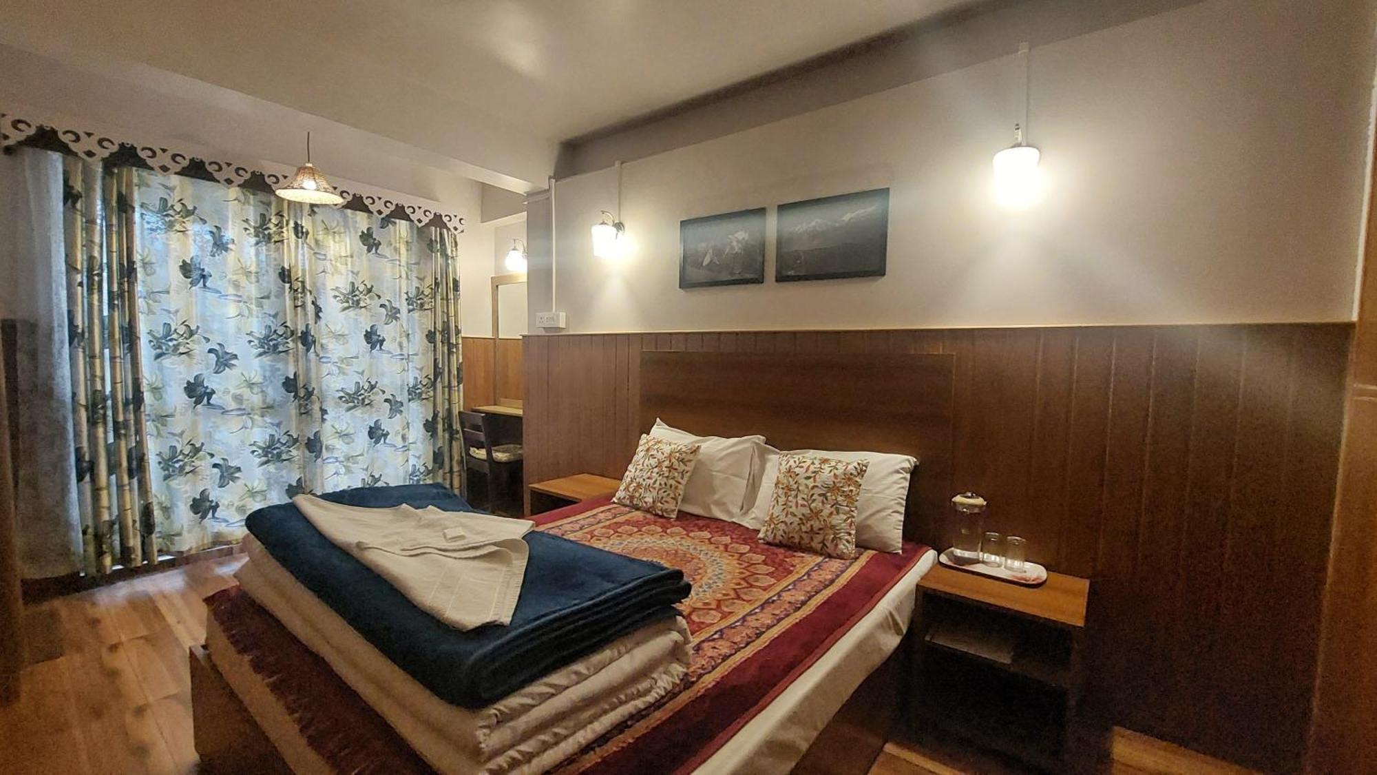 Indivar Homestay Darjeeling  Extérieur photo