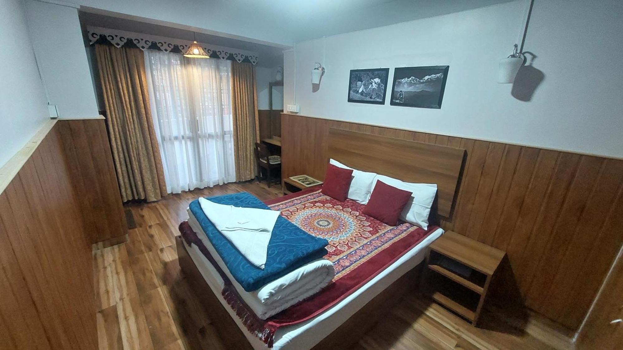 Indivar Homestay Darjeeling  Extérieur photo