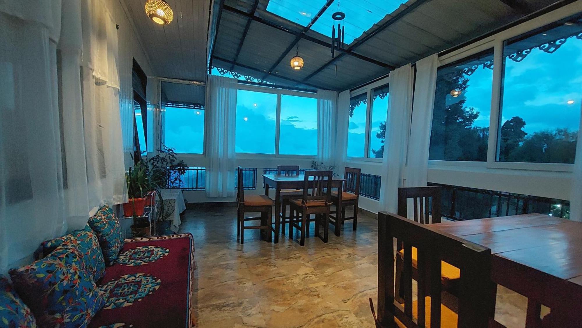 Indivar Homestay Darjeeling  Extérieur photo